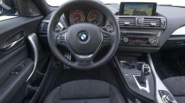BMW M135i - kokpit