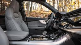 Audi Q7 facelifting ? pierwsza jazda - widok ogólny wnêtrza z przodu