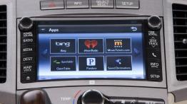 Toyota Venza Facelifting - radio/cd/panel lcd