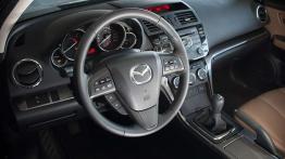 Rodzinnie i z charakterem - Mazda 6