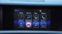Lexus IS III Sedan 300h 223KM - galeria redakcyjna - ekran systemu multimedialnego