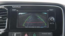 Mitsubishi Outlander 2.0 4WD CVT - galeria redakcyjna - ekran systemu multimedialnego