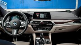 BMW 640i GT - galeria redakcyjna - pełny panel przedni