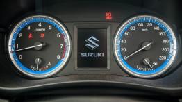 Suzuki SX4 S-cross 1.6 VVT - galeria redakcyjna (2) - zestaw wskaźników