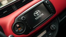 Toyota Yaris III 5d Facelifting - galeria redakcyjna (2) - ekran systemu multimedialnego