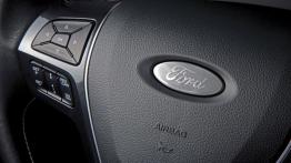 Ford Explorer 2016 - kierownica