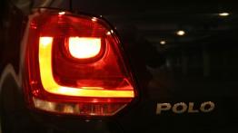 Volkswagen Polo V Hatchback 5d - galeria społeczności - lewy tylny reflektor - włączony