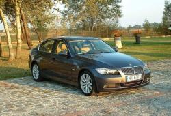 BMW Seria 3 E90-91-92-93 Limuzyna E90 318d 143KM 105kW 2005-2011 - Oceń swoje auto