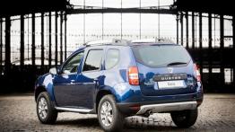 Dacia Duster Anniversary Limited Edition (2015) - widok z tyłu