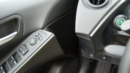 Honda Civic IX Tourer 1.8 i-VTEC - galeria redakcyjna - drzwi kierowcy od wewnątrz