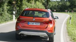 BMW X1 Facelifting - prezentacja w Monachium - widok z tyłu