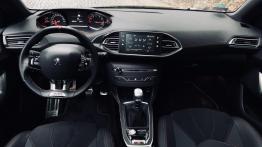 Peugeot 308 GTi - galeria redakcyjna - pe?ny panel przedni