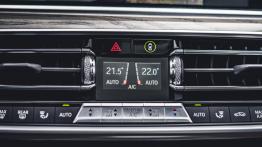 BMW X5 30d 265 KM - galeria redakcyjna - panel sterowania wentylacj? i nawiewem