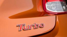 Hyundai Veloster Turbo 2016 - emblemat