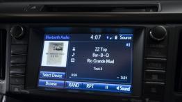 Toyota RAV4 IV Facelifting Hybrid (2016) - radio/cd/panel lcd