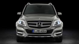 Mercedes GLK Facelifting - przód - reflektory włączone