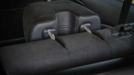 Honda CR-V 1.6 i-DTEC 160 KM Executive - galeria redakcyjna - zagłówki na tylnych fotelach