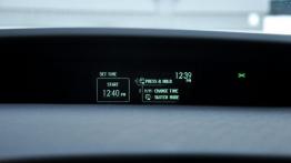 Toyota Prius IV Hatchback Facelifting  KM - galeria redakcyjna - komputer pokładowy