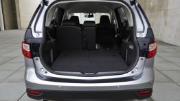 Mazda 5 (2013) - tylna kanapa złożona, widok z bagażnika
