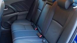 Toyota Avensis III Facelifting 2015 - galeria redakcyjna - tylna kanapa