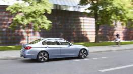 BMW serii 3 ActiveHybrid - prawy bok