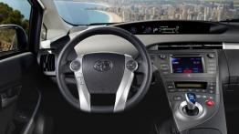 Toyota Prius Plug-in Hybrid - kokpit