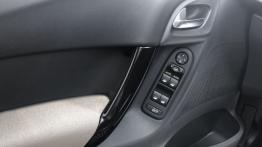 Citroen C3 II Facelifting (2013) - drzwi kierowcy od wewnątrz