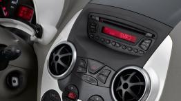 Ford KA 2008 - radio/cd/panel lcd