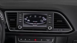Seat Leon III ST Cupra (2015) - ekran systemu multimedialnego