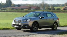 Subaru Outback 2015 2.5i - wersja europejska - lewy bok