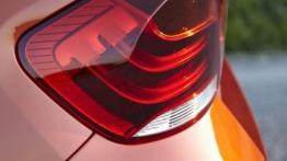BMW X1 Facelifting - prezentacja w Monachium - lewy tylny reflektor - wyłączony