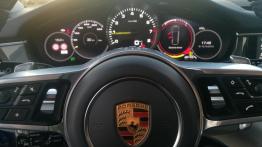 Porsche Panamera E-Hybrid Sport Turismo - galeria redakcyjna - zestaw wskaźników