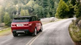 Land Rover Range Rover Sport II (2014) - widok z tyłu