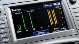 Toyota Prius IV Plug-In Hybrid - galeria redakcyjna - ekran systemu multimedialnego