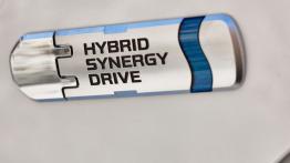 Toyota Prius Plug-in Hybrid - emblemat