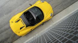 Alfa Romeo 4C Spider Yellow (2016) - wersja amerykańska - widok z góry