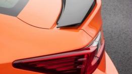 Lexus RC F (2015) - spoiler