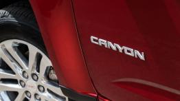 GMC Canyon 2015 - emblemat boczny