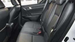 Lexus CT 200h Facelifting (2014) - tylna kanapa
