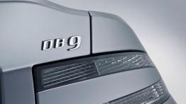 Aston Martin DB9 Facelifting Volante - emblemat