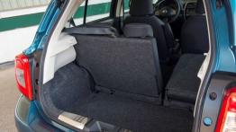 Nissan Micra K13 Facelifting (2013) - tylna kanapa złożona, widok z bagażnika