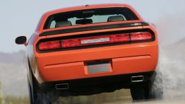 Dodge Challenger SRT8 - widok z tyłu