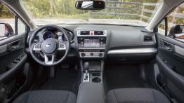 Subaru Legacy VI (2015) - pełny panel przedni