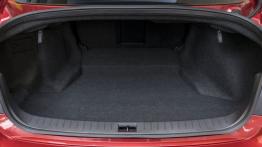 Infiniti Q50 2.0 Turbo (2014) - bagażnik