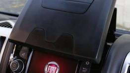 Fiat Ducato III Facelifting Furgon (2014) - konsola środkowa