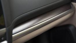 Subaru Legacy VI (2015) - deska rozdzielcza