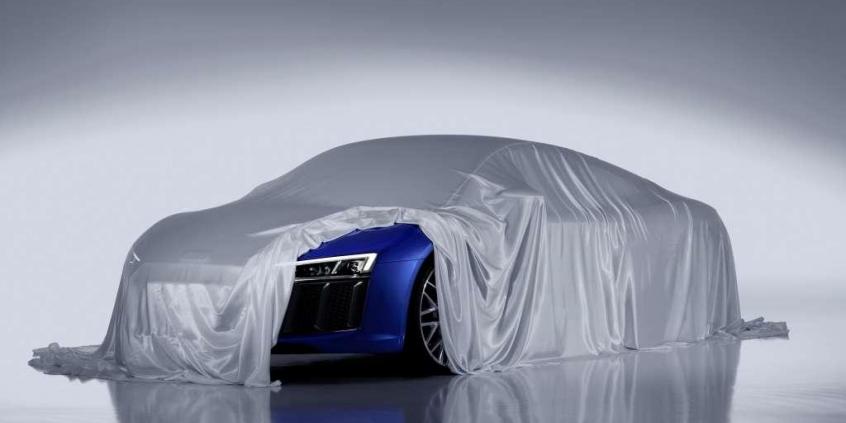 Audi pokazuje reflektory w nowym modelu R8