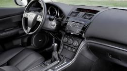 Mazda 6 Hatchback 2010 - pełny panel przedni