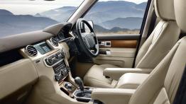 Land Rover Discovery 2010 - widok ogólny wnętrza z przodu