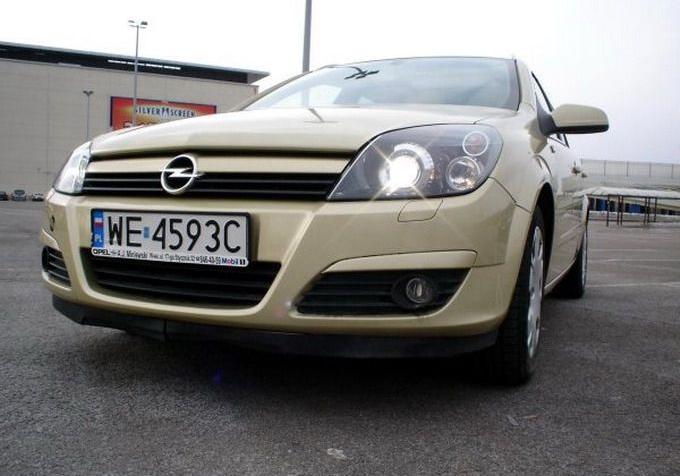 Opel Astra H Kombi 2.0 Turbo ECOTEC 170KM 125kW 2004-2007